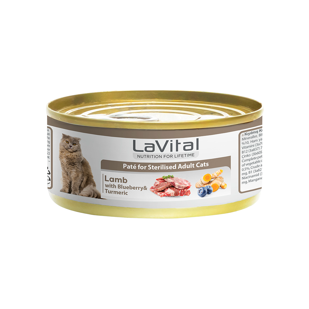 LAVİTAL KUZU ETLİ, YABANMERSİNİ VE ZERDEÇALLI STERİLİSED YETİŞKİN KEDİ KONSERVESİ 85GR